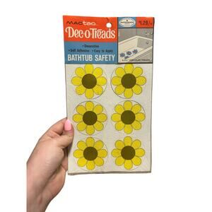 1970 NEW Collectible MacTac DecoTreads Self Adhesive Daisy Treads Bathtub Safety